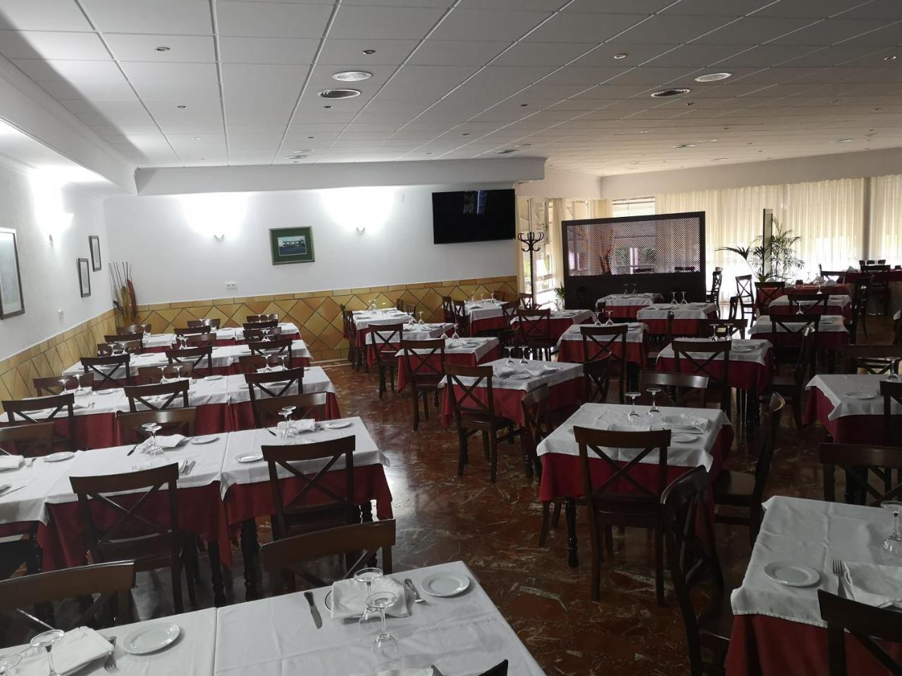Hotel Santa Ana La Carlota Dış mekan fotoğraf